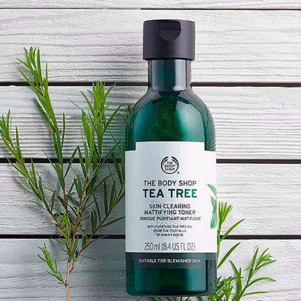 The-Body-Shop-Tea-Tree-Skin-Clearing-Mattifying-Toner-250ml-2