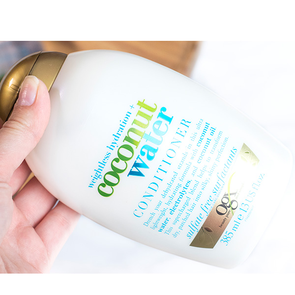 OGX Weightless Hydration + Coconut Water Shampoo & CONDITIONER (2)