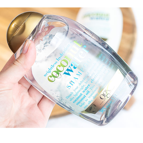 OGX Weightless Hydration + Coconut Water Shampoo & CONDITIONER (3)