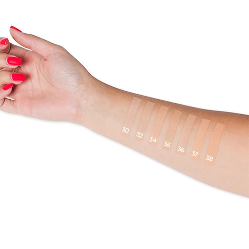 light_Catrice Hd liquid coverage foundation lasts up to 24h
