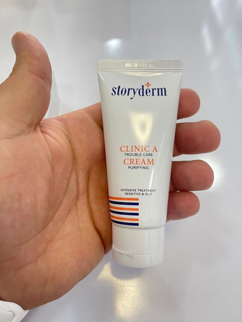 کرم مرطوب کننده پوست چرب و جوش دار استوری درم Storyderm لاین کلینیک آ Clinic-A حجم 50 میل