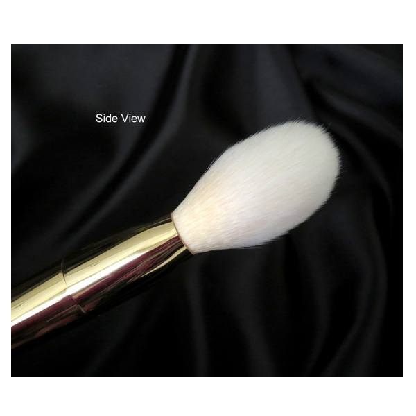 Real Techniques Bold Metals Collection 100 Arched Powder Brush (9)