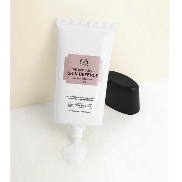 The Body Shop Skin Defence Multi-Protection Lotion SPF 50 (7)