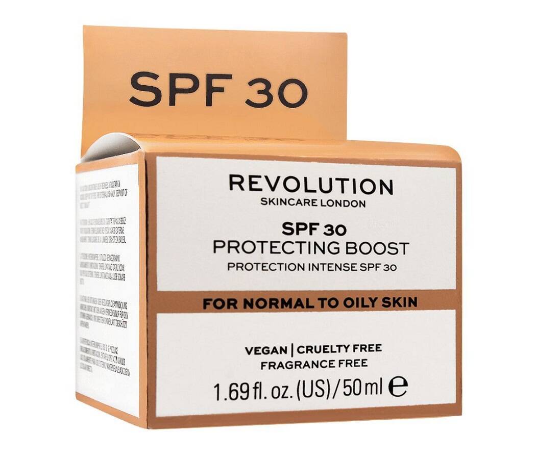 کرم روز پوست نرمال تا چرب Protecting Boost رولوشن 50 میل | دارای Spf 30، کنترل چربی پوست، بدون بو - Revolution Skincare Spf 30 Protecting Boost For Normal To Oily Skin 50ml