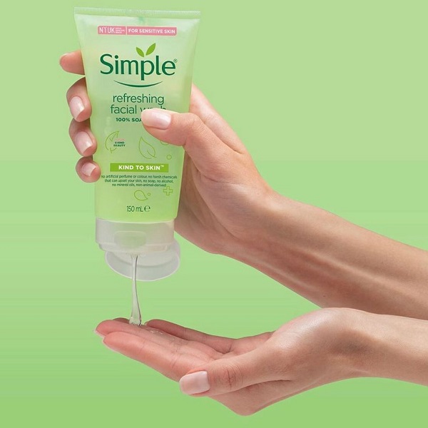 Simple Kind To Skin Refreshing Facial Wash, 150ml (12)