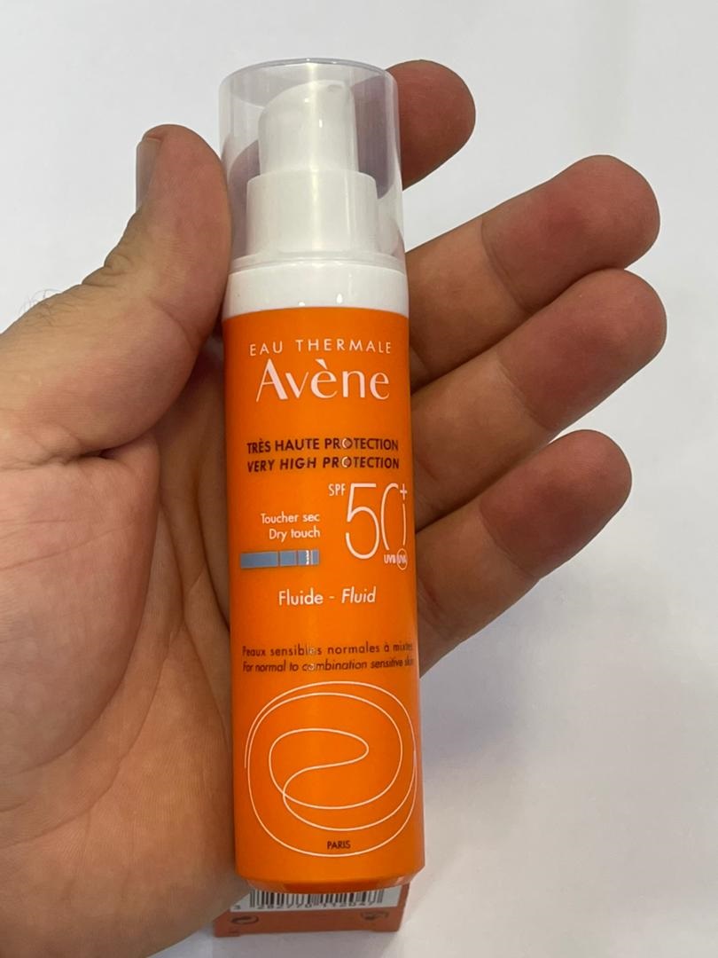 کرم ضد آفتاب فلوئیدی اون Avene SPF50+ مدل Dry Touch حجم 50 میل | کاملا مات مخصوص پوست چرب