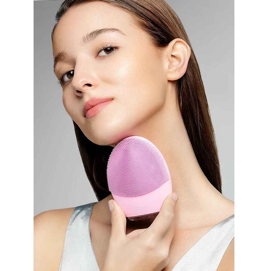 FOREO LUNA 3 Sonic Smart Silicone Electric Facial Cleansing Pink Brush for Normal Skin (16)