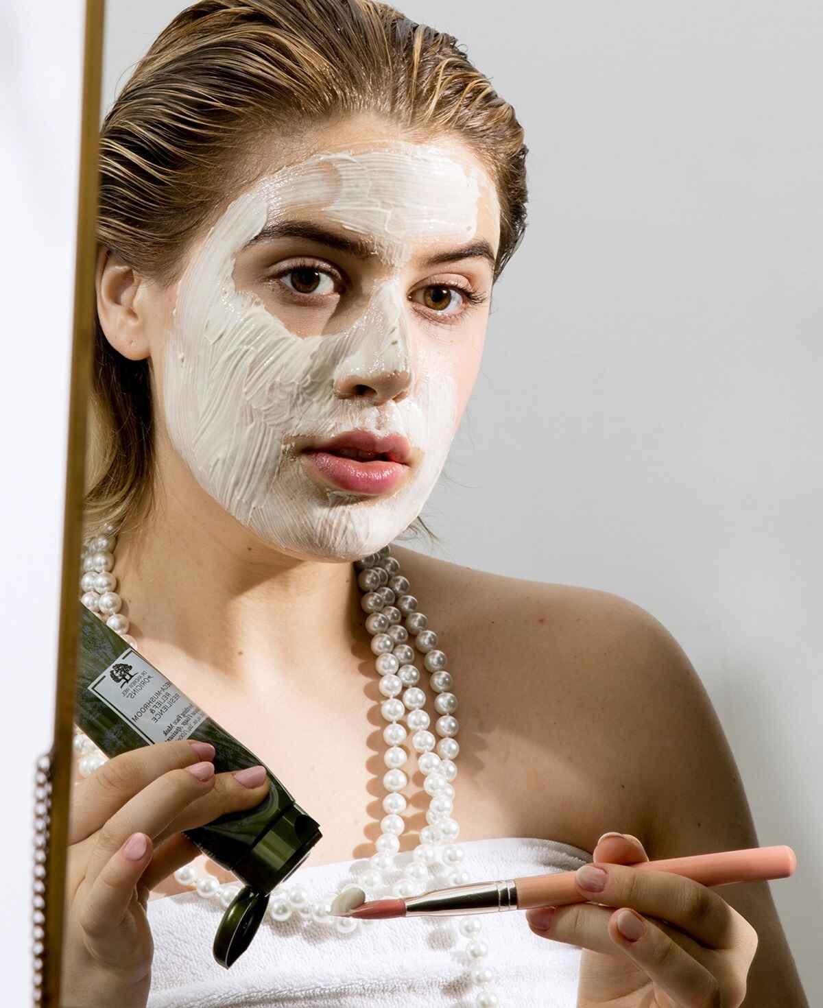 ماسک کرمی آبرسان و تغذیه کننده پوست حساس مگا ماشروم Origins