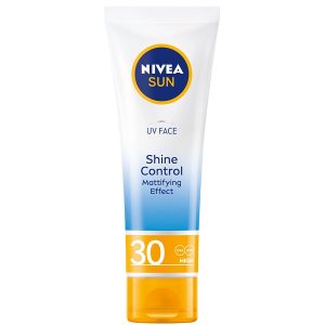 کرم ضد آفتاب پوست چرب و ضد لک نیوا NIVEA مدل SHINE CONTROL دارای SPF30 حجم 50 میل